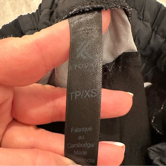 NWOT Kyodan Camo Joggers - Picture 10 of 11